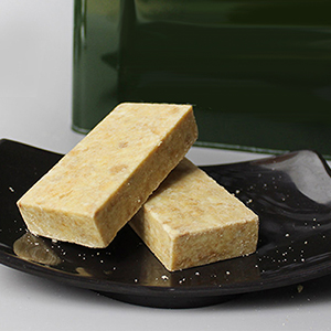 壓縮餅干是怎么完成全自動真空包裝的？